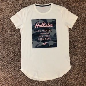 Hollister T-shirt